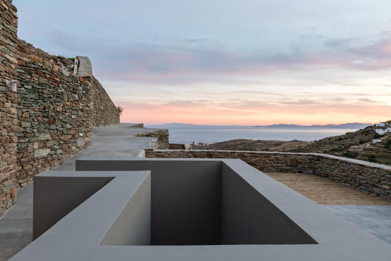 Tinos Dove Suites Triandáros 外观 照片