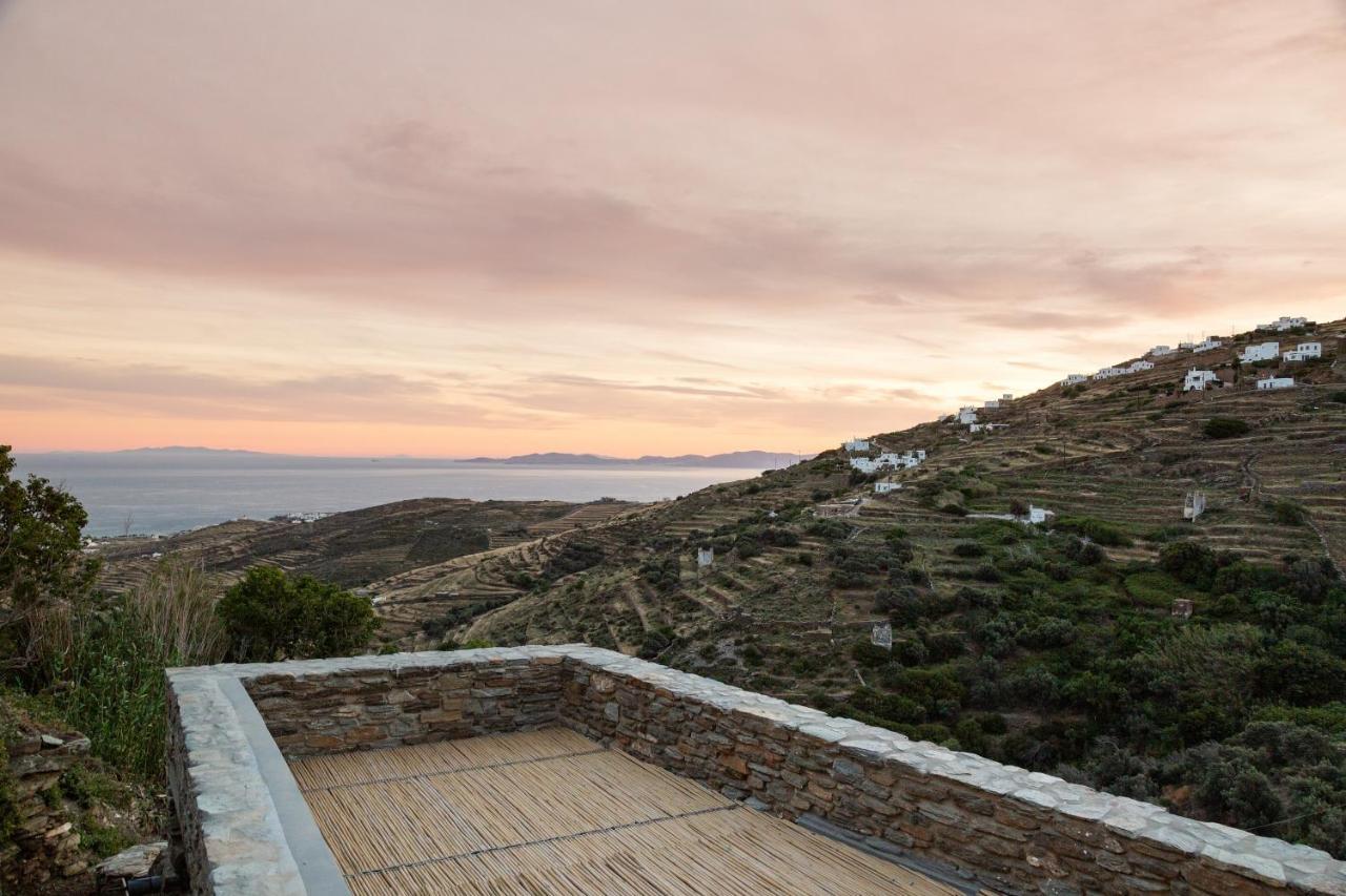 Tinos Dove Suites Triandáros 外观 照片